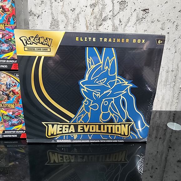 Pokemon TCG Mega Evolution ETB’s, Gardevoir & Lucario Set and 2 Booster Bundles - Picture 3 of 4